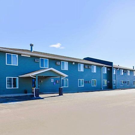 Love Hotels Staples By Oyo At Hwy 10 Mn Motley Bagian luar foto