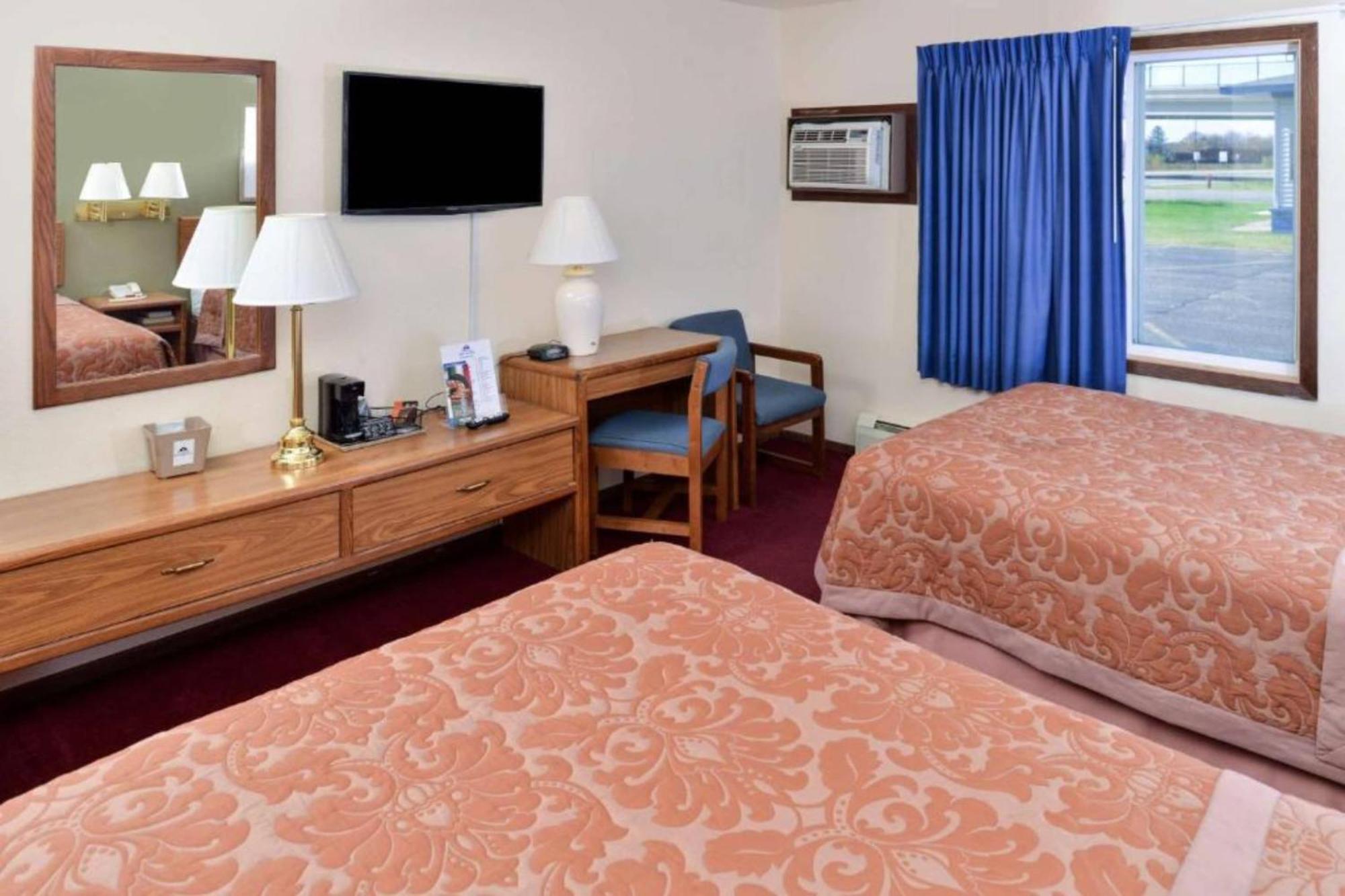 Love Hotels Staples By Oyo At Hwy 10 Mn Motley Bagian luar foto